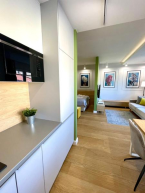 LM Axis Apartment